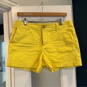LOFT Monroe 4” Yellow Women’s Shorts Size 6
